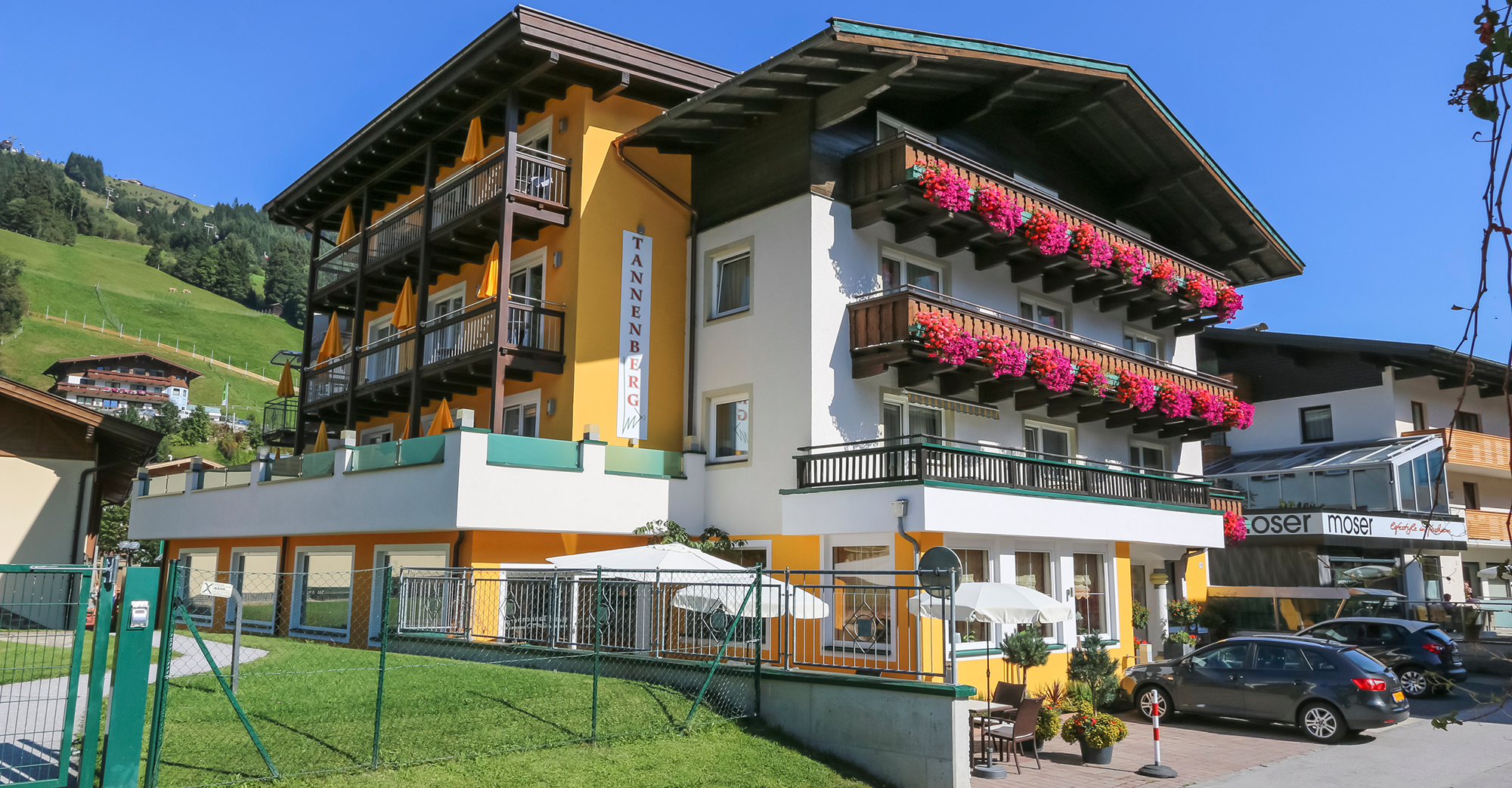 Willkommen im Hotel TannenbergIhr Sporthotel in Saalbach
